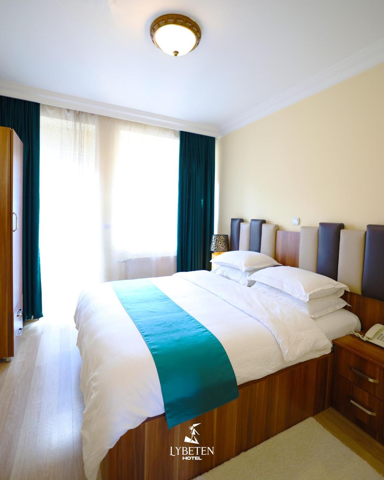 Hotel Lybeten 乌罗舍瓦茨 外观 照片