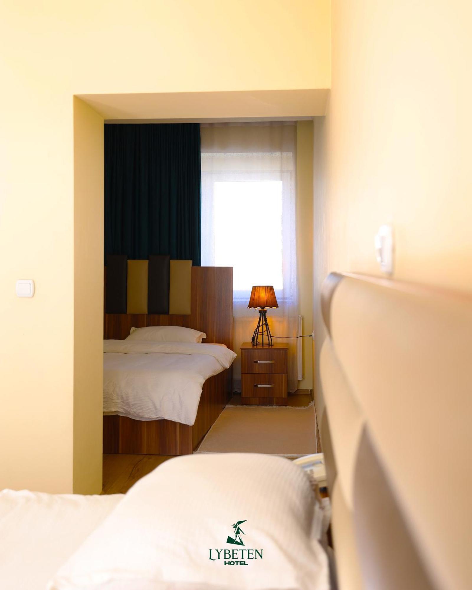 Hotel Lybeten 乌罗舍瓦茨 外观 照片